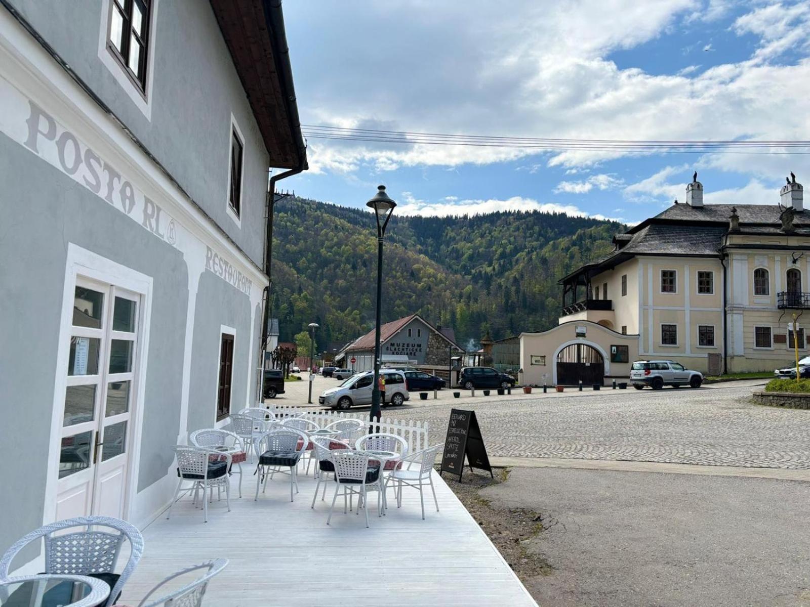 Boutique Hotel Posta Rl Oravsky Podzamok Exterior photo